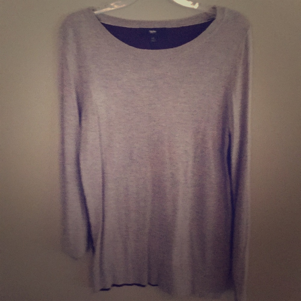 Lightweight sweater